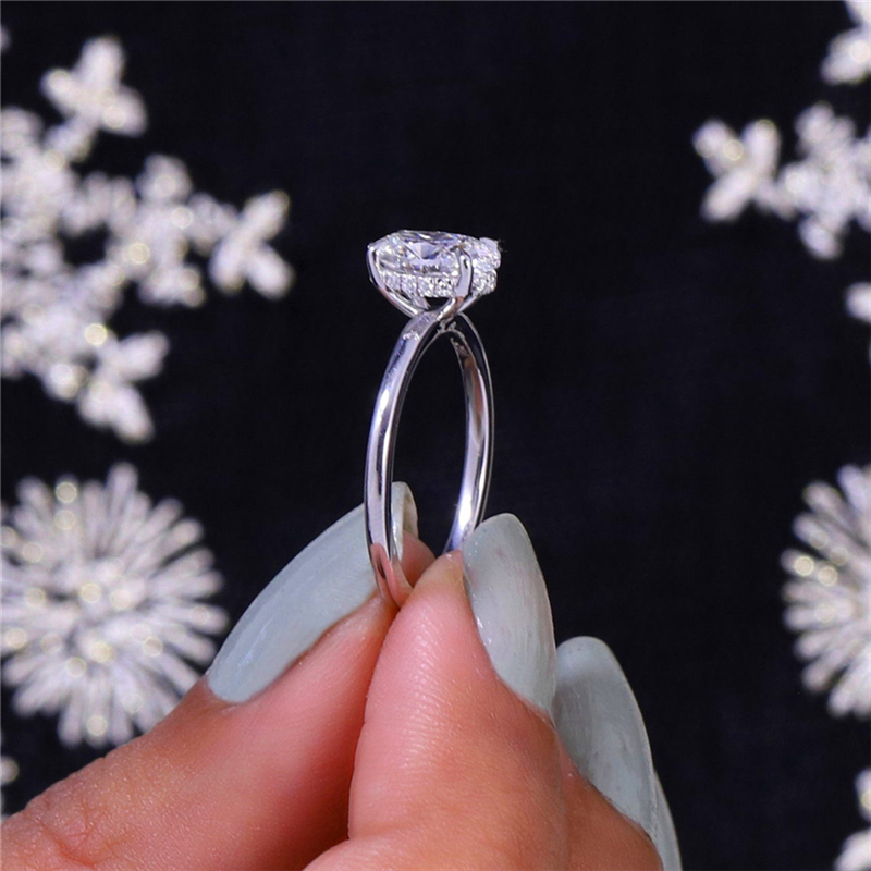 Jewelry 14K 18K White Real Gold IGI Lab Diamond Ring 1.0 Carat Oval Cut Solitaire Ring For Women Hiden Halo Simple Style Engagement Ring