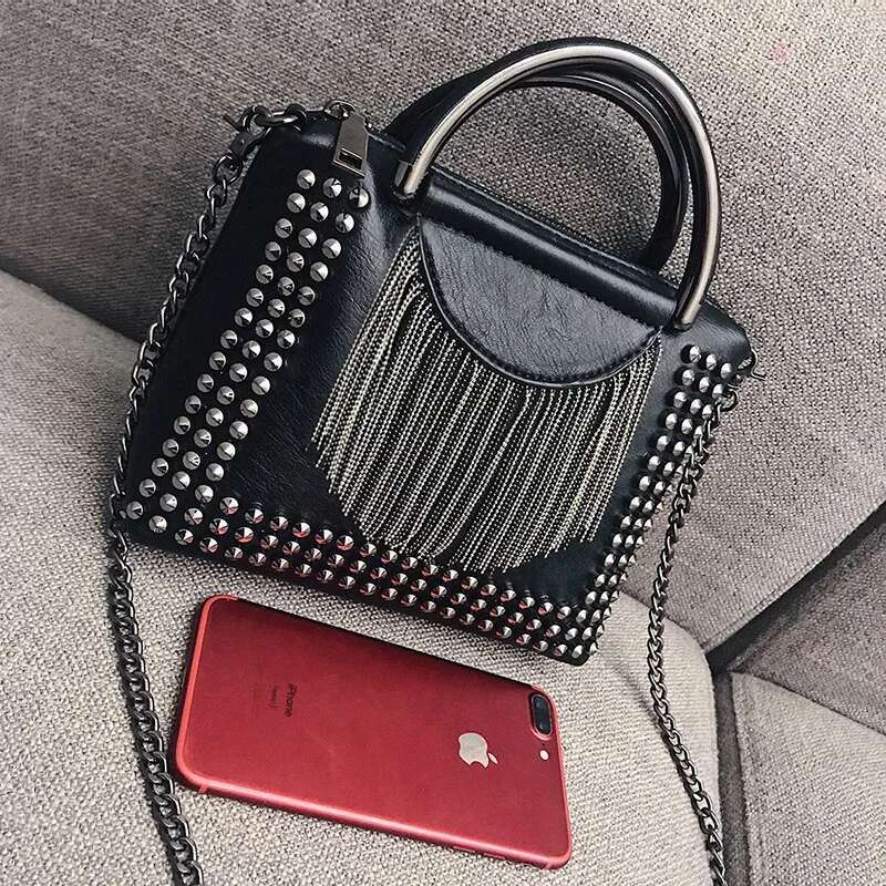 Rivet Design Women Handbag Mini Fashion Chain Tassel Lady Shoulder Bags Black Girls Flap Crossbody Bag Bolsa Franja Totes