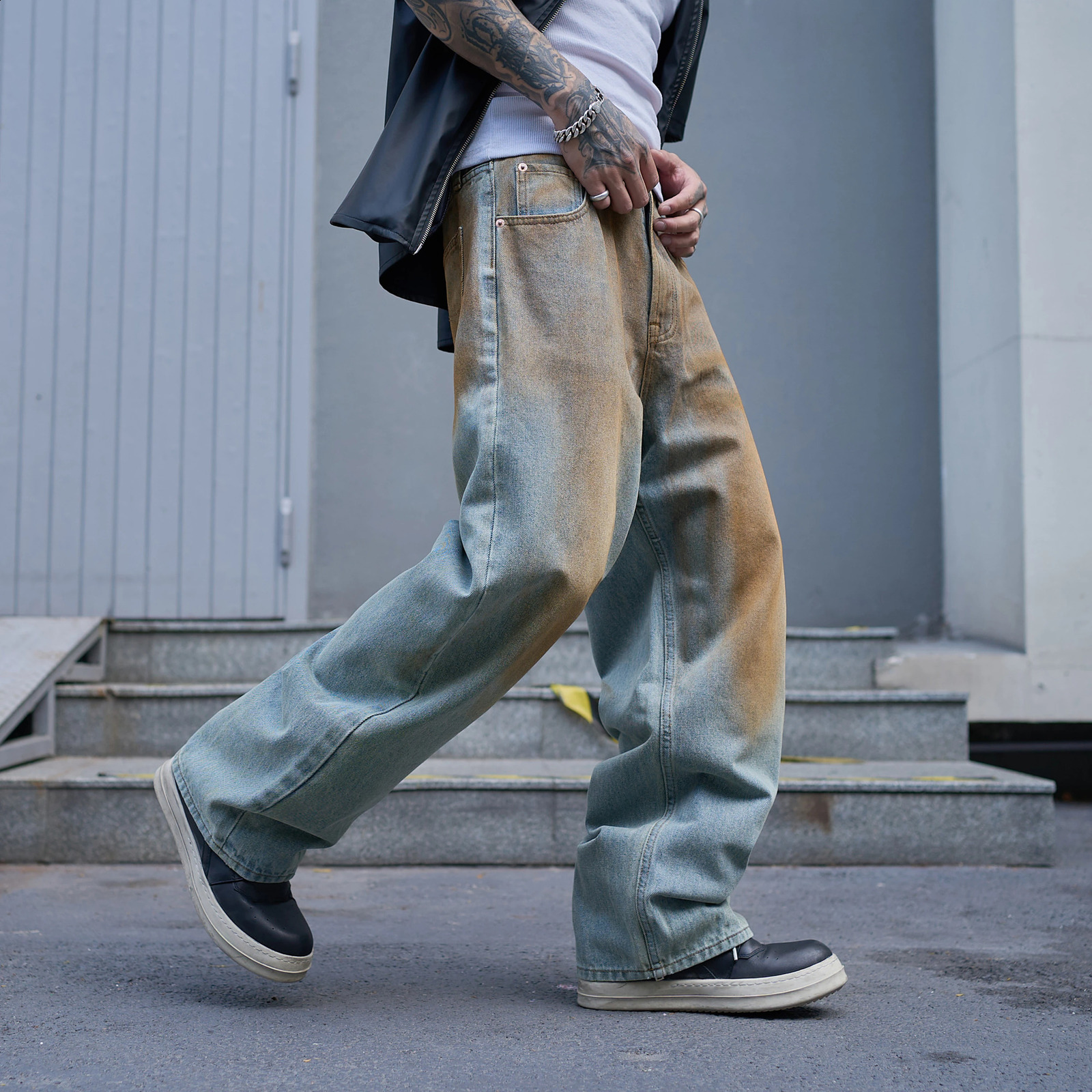 A03 RockCanRoll Good Quality Washed Loose Fitting Stylish Fashion Denim Jeans 250319