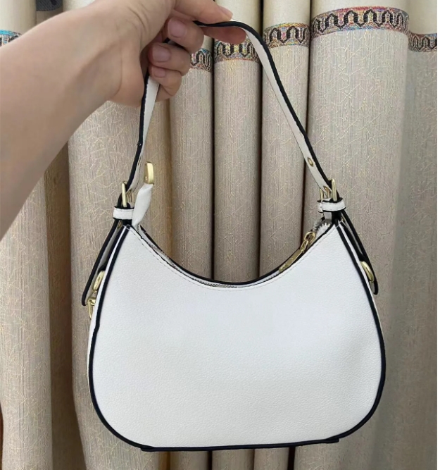 Luxury wallet Fashion Axillary bags Crossbody designer bag Lady purse designer women handbag Luxurys handbags Women designers Shoulder bags saddle bag 01