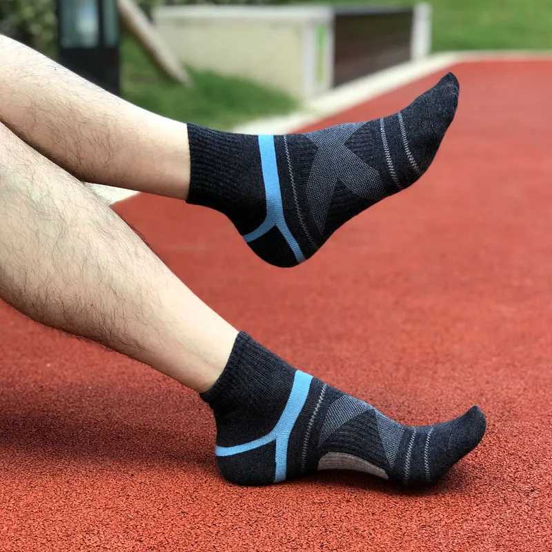 2020 Mens Compression Socks Merino Wool Black Ankle Cotton Socks Herren Basketball Sports Compression Socks X250319