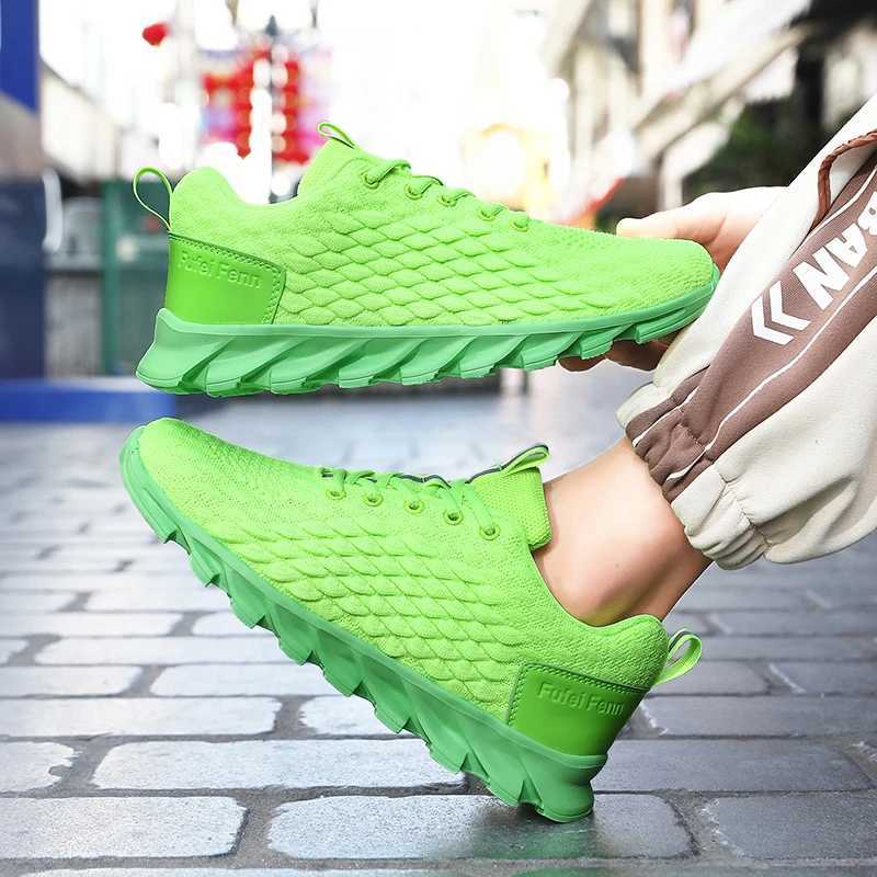 Clearance Hot Sale Mens Running Shoes Cheap Lightweight Knit Jogging Shoes Men Fashion Orange Casual Breathable Mens Trainers Z250319