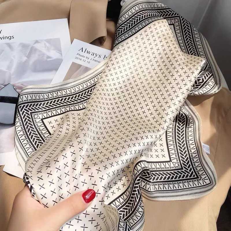 70CM square scarf with fashionable retro luxury leopard letter printing Kerchief band collar silk scarf band headscarf X250319