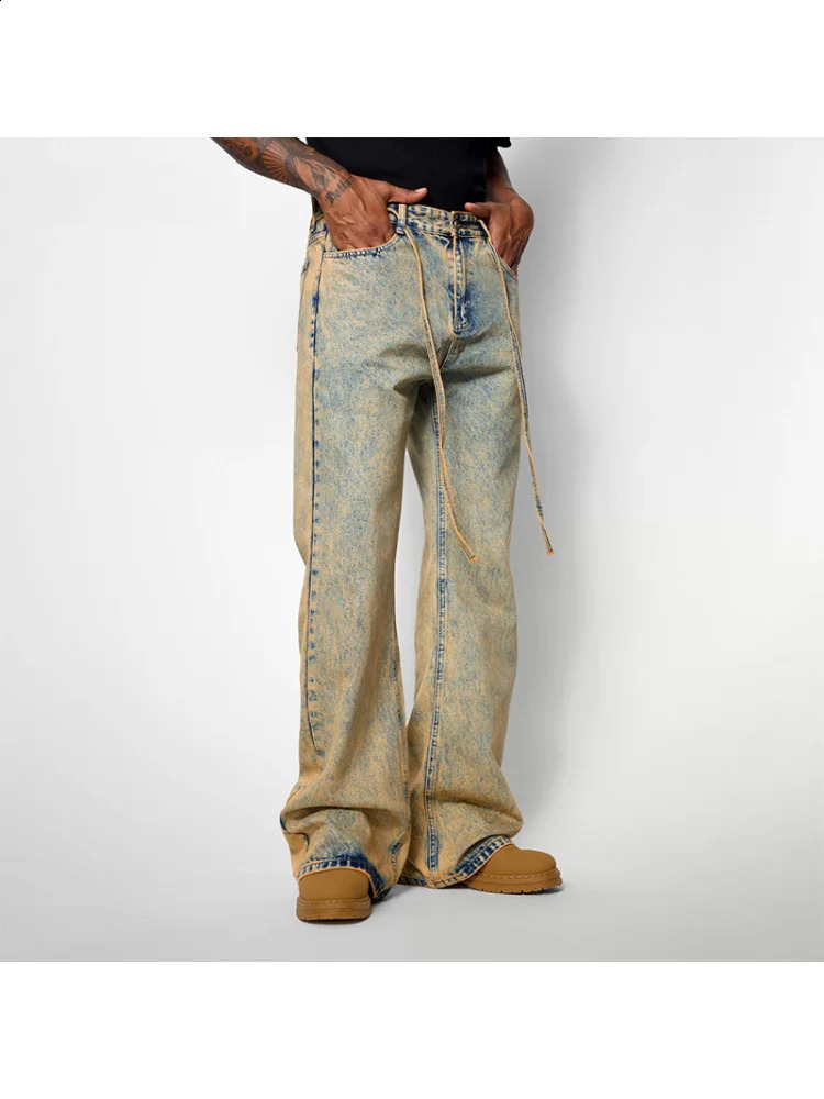 Mens jeans casual bag autumn and winter wide leg brown pants creating oldfashioned American street fashion closeup for men 250319