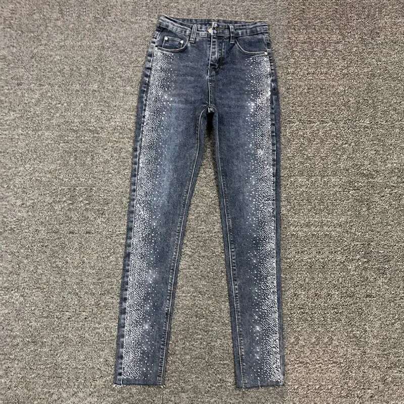 2025 New Spring and Autumn Designer Women's Retro Black High Waist Jeans Women's Ankle Blue Cowboy Pants Street Wear Pants4