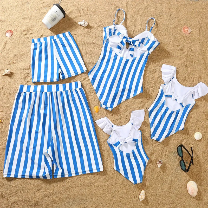 Summer Striped Swimsuit Family Matching One-Piece Outfits Beach Holiday Bikini Mother Daughter Swimsuit Dad Son Swimming Shorts 250319