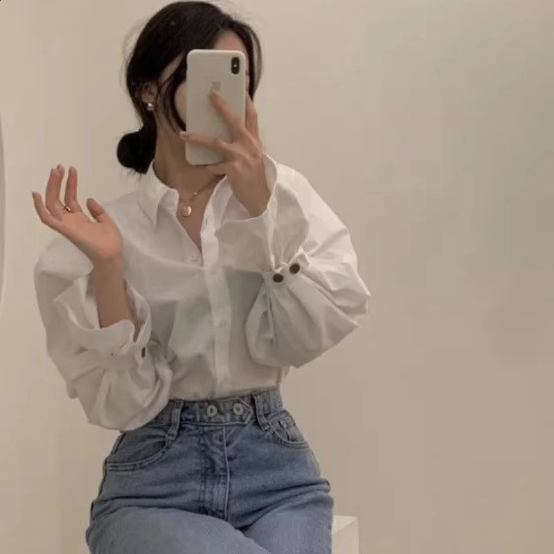 French office ladies elegant white shirt Korean fashion matching womens and fluffy sleeves trend 250319