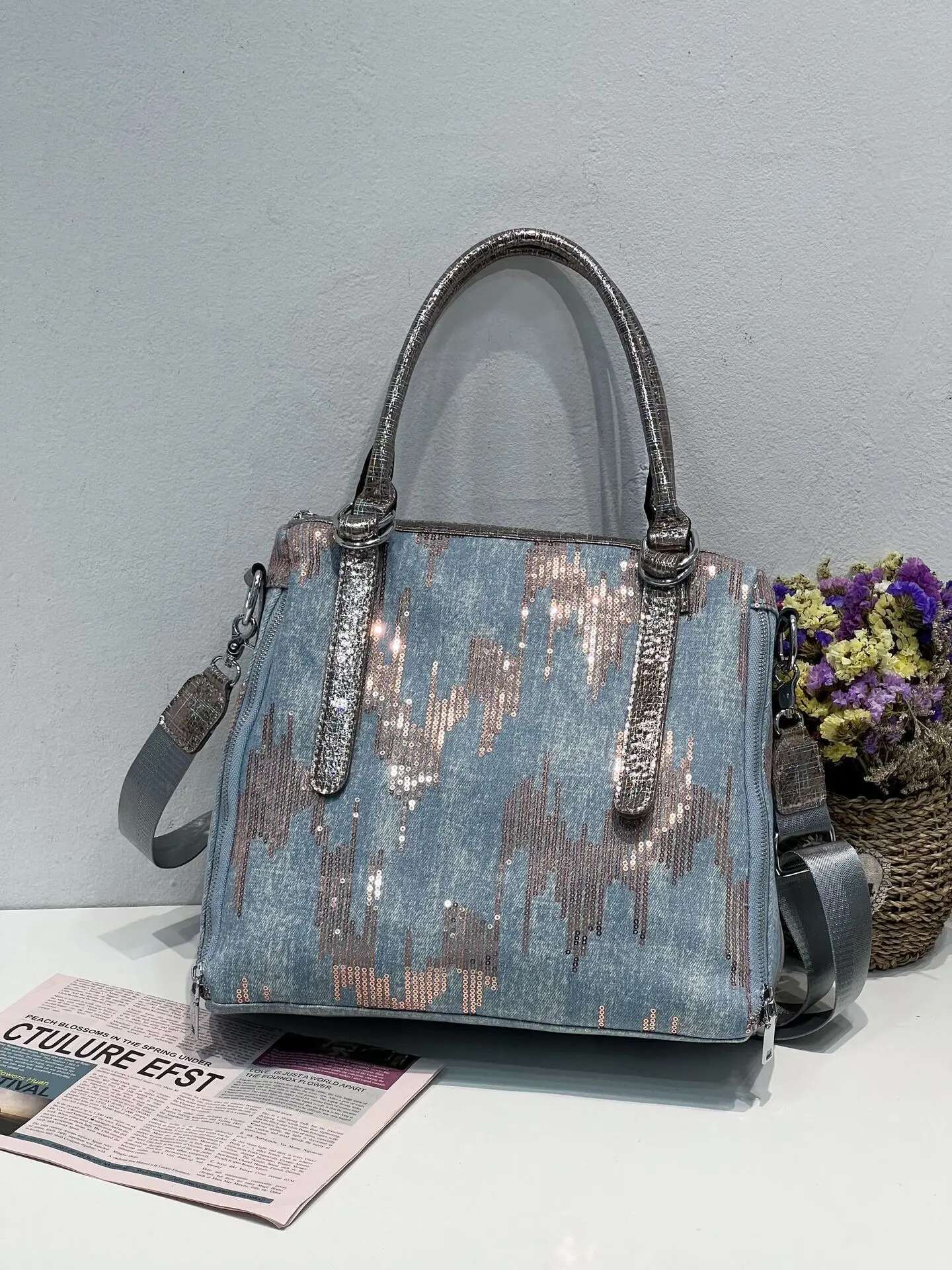 2025 new women's handbag denim fashion sequin bag cheap new wallet top handle handbag designer women's trendy shoulder bag