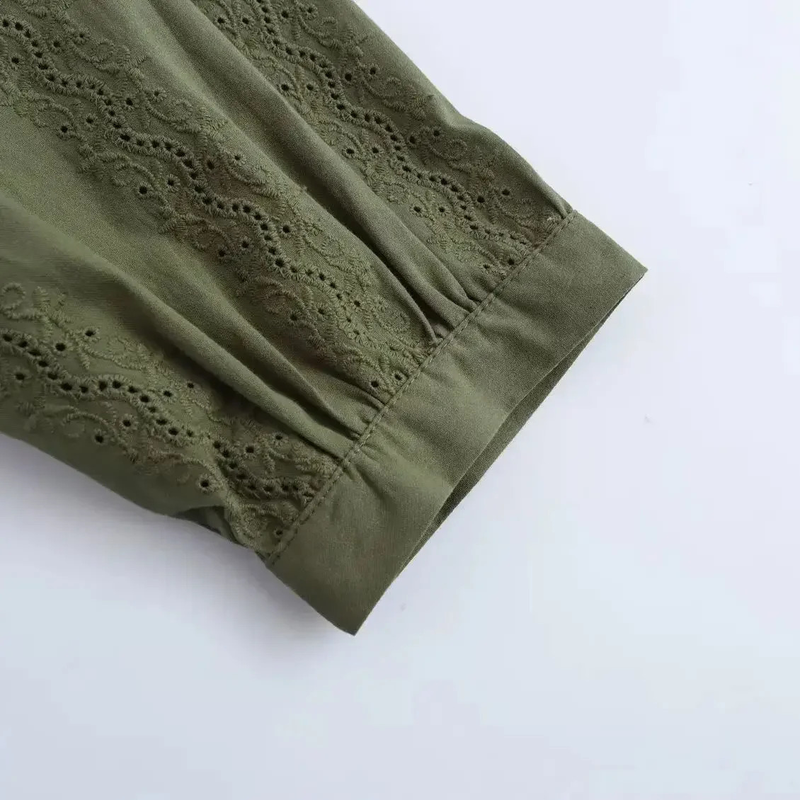 TRAFSHE womens clothing shirts and vintage temperature embroidered long sleeved elegant shirt tops 8741027 250319