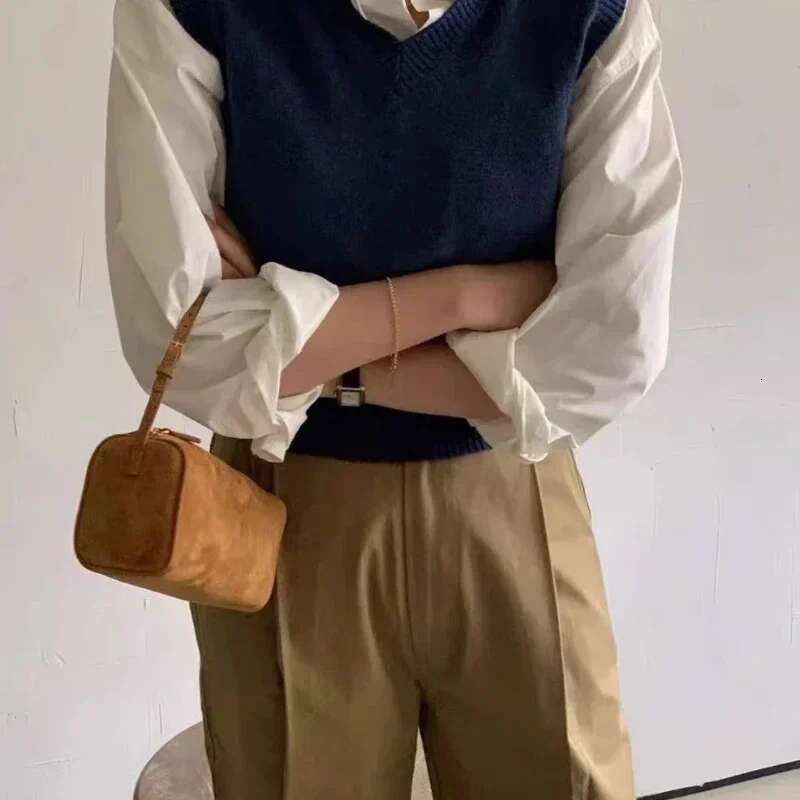 2024 Trend Fashion Design Elegant Pen Holder Suede Leather Underarm Cowhide Small Square Bag Soft Handbag For Women