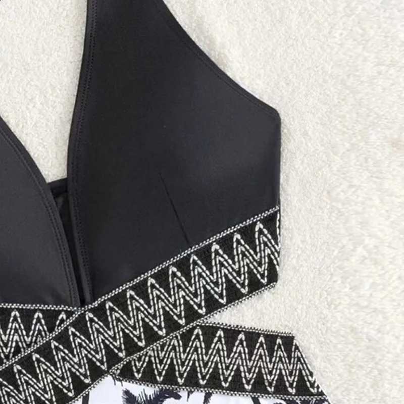 Summer Bikini Mother Daughter Father Son Swimsuit Parent-Child Family Swimming Costume Family Matching Beach Sunny Swimwear 250319
