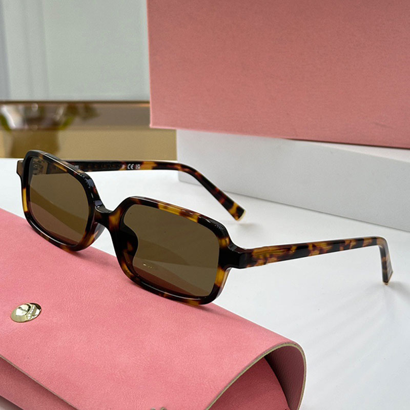 From THE RUNWAY M Regard sunglasses fashionable retro men and women acetate oval frame thin edge and ultra flat lens temple with metal niu symbol MU11ZSF style glasses