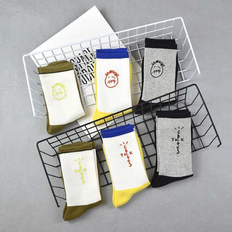 1 Pairs Mens SOCKS Skate New WHITE Crew SOCKS Fashion Bandanas Funny Streetwear Hip Hop Style Mens Gifts X250319