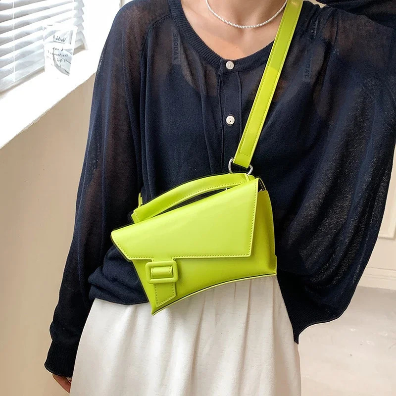 Womens Belt Bag Fashion Trend Shoulder Cross Body Bag Leather Fanny Bag Waist Bag Womens Square Handbag Waist Bag 250317
