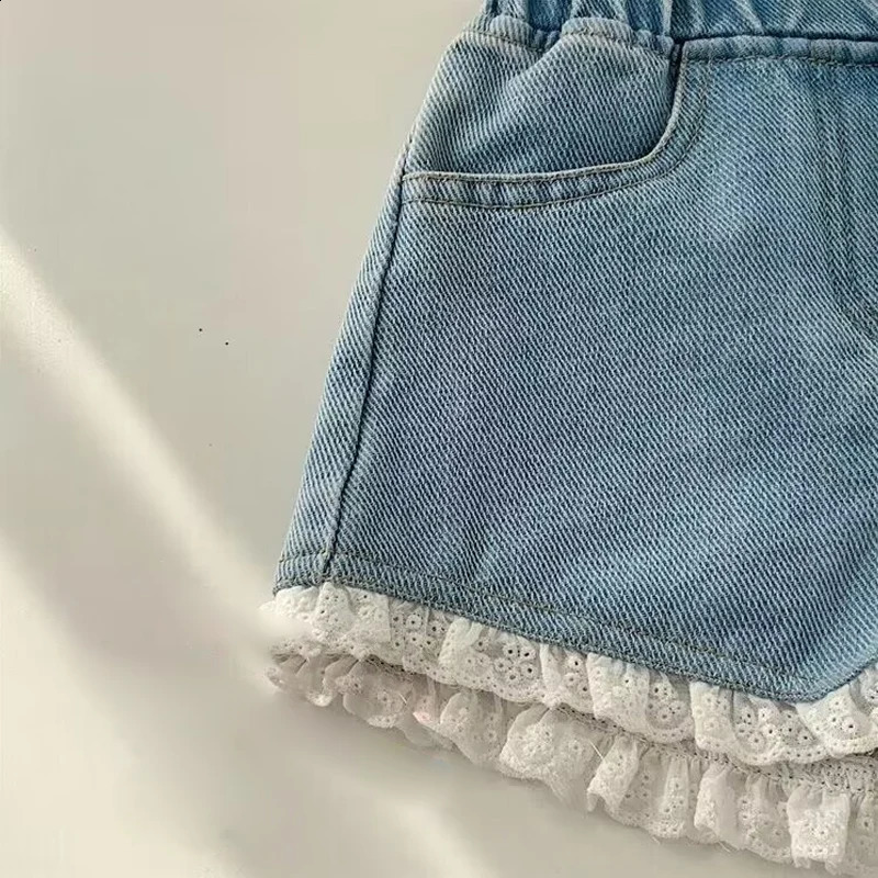 Summer Girls Shorts 3-12 Year Old Childrens Pants Cute and Sweet Lace Girls Denim Shorts 250319