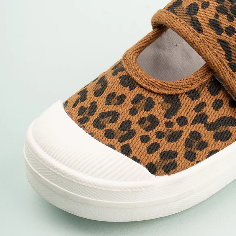 Leopard Print Kids Sprint Jogging Sneakers Low Top Cold Adhesive Canvas Shoes for Boys and Girls ED7023 250319