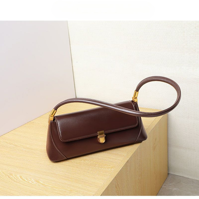 french designer 2025 summer new retro high sense baguette bag light luxury fashion allinone shoulder handbag