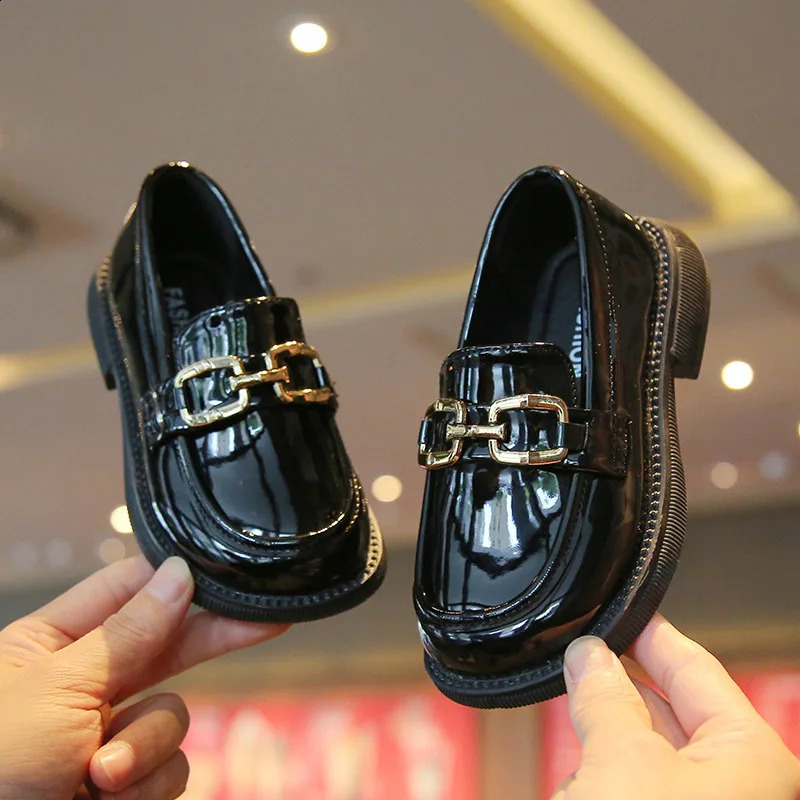 Childrens PU leather shoes metal buckles little girls casual childrens Mary Jane anti slip pea boys British style 250319