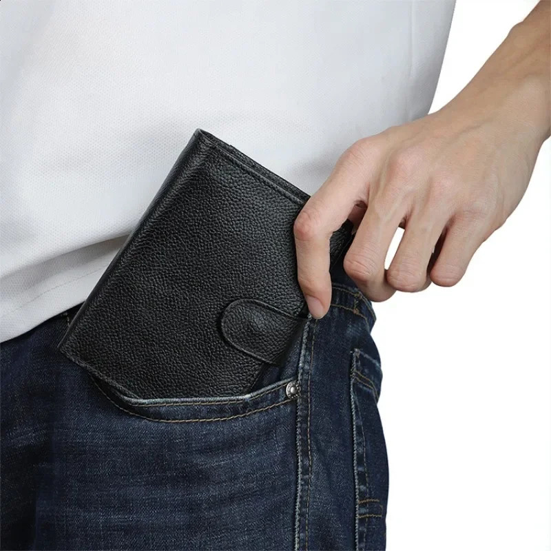 Vintage Genuine Leather Wallets for Men First Layer Cowhide Short Credit Card Holder Money Bag Coin Purse Men RFID Wallets 250317