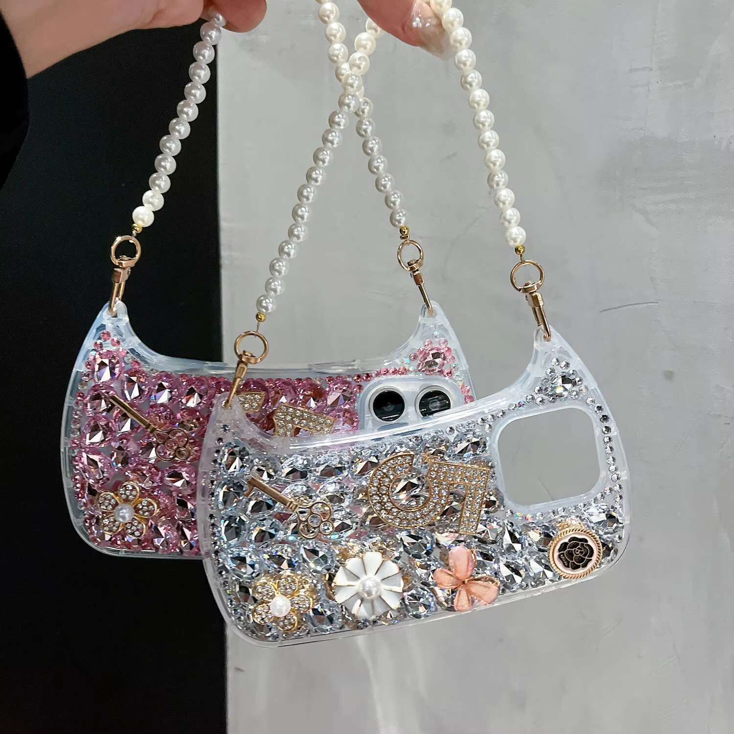 handwork Dia setting phone case iphone16 15 14 13 promax Fashion bracelet cases for 11 12pro Designer cover