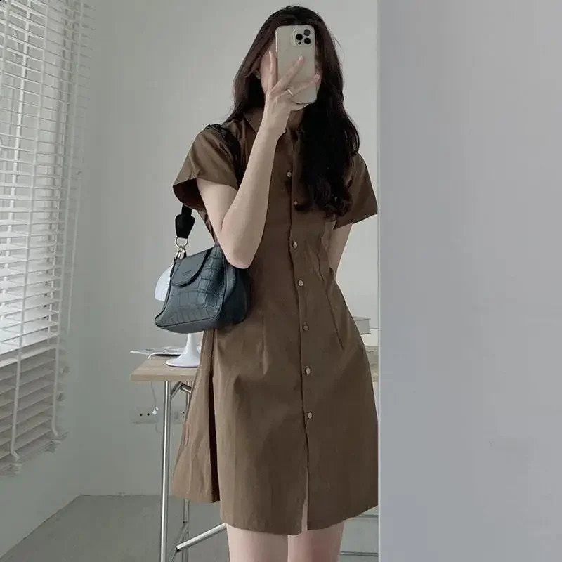 Korean summer simple and elegant lapel single chest waist slim fit short sleeved shirt style petite dress 250319