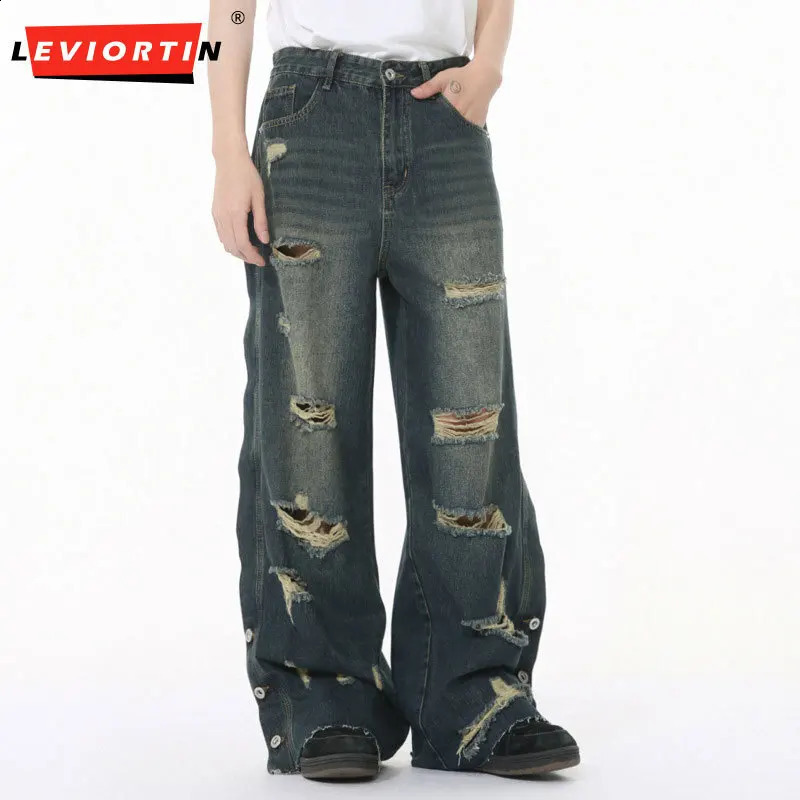 Mens Wear Hole Heavy Industry Personalized Fashion Versatile Wash Loose Jeans Trend in the US Street 250317