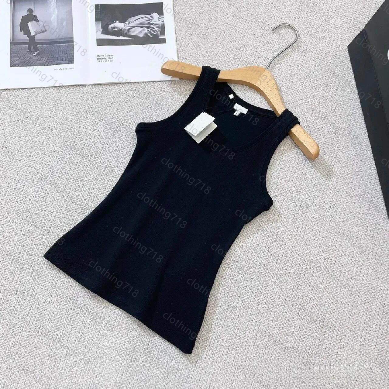 2024 Summer Womens Tank Top Slim Slvel Crop Top Knitted Camisole for Sports y250528CGXS