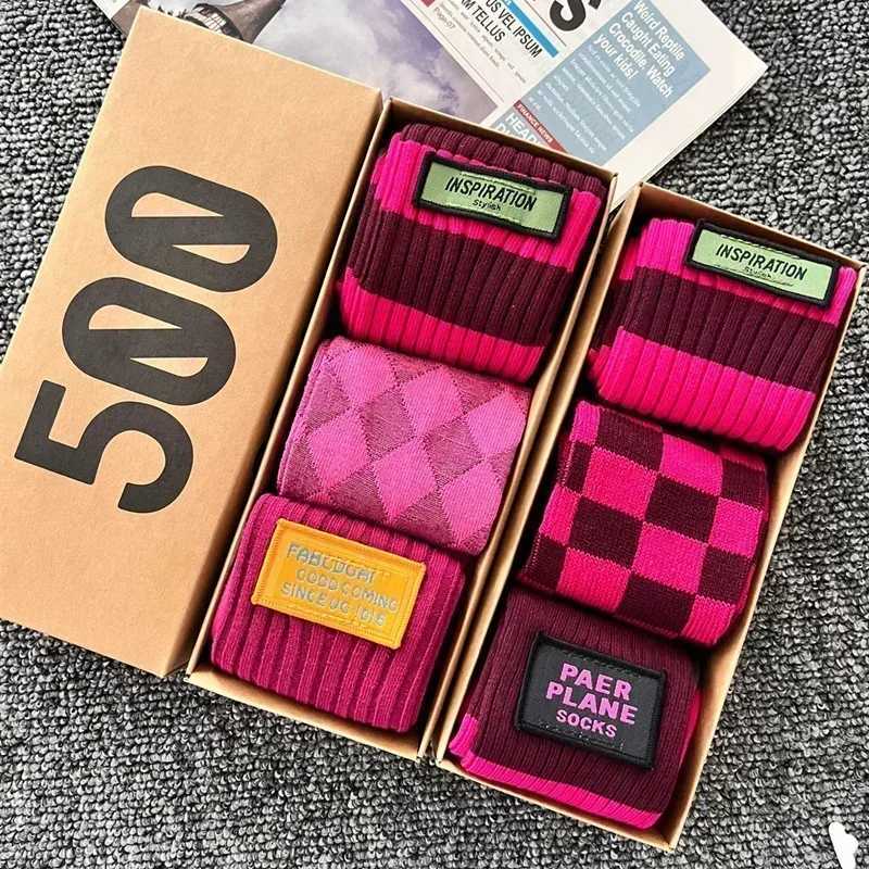 3 pairs of gift boxed womens striped socks fashionable and versatile exquisite cotton sockshandmade boneless seams X250319