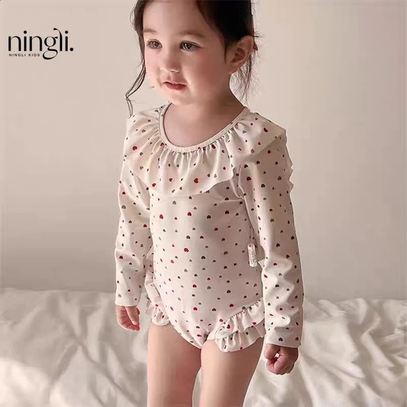 Ins Childrens Girls Swimsuit Princess Backless Long Sleeve Lace Girls One-piece Swimwears Beach Stylish Sweet Kid Girls Swimsuit 250319