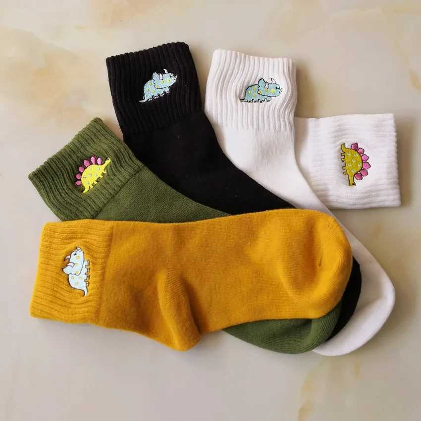 Ladies Comfortable Cotton Socks New Fashion All Seasons Cartoon Animal Embroidery Series Women Fresh Harajuku Crew Socks X250319