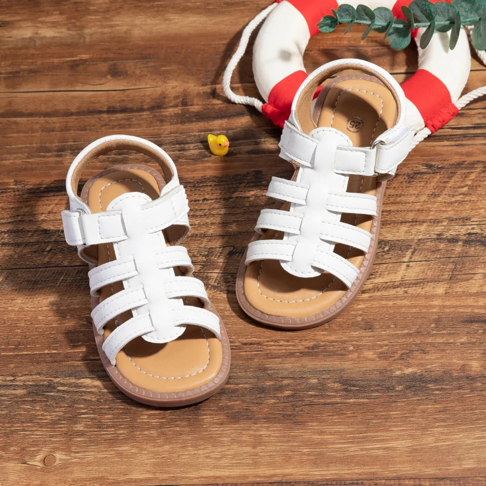 2024 Summer Girls Soft Bottom Sandals Fashion Retro Hollow Roman Casual Shoes Opentoe Hundreds Of Princess Beach 250304