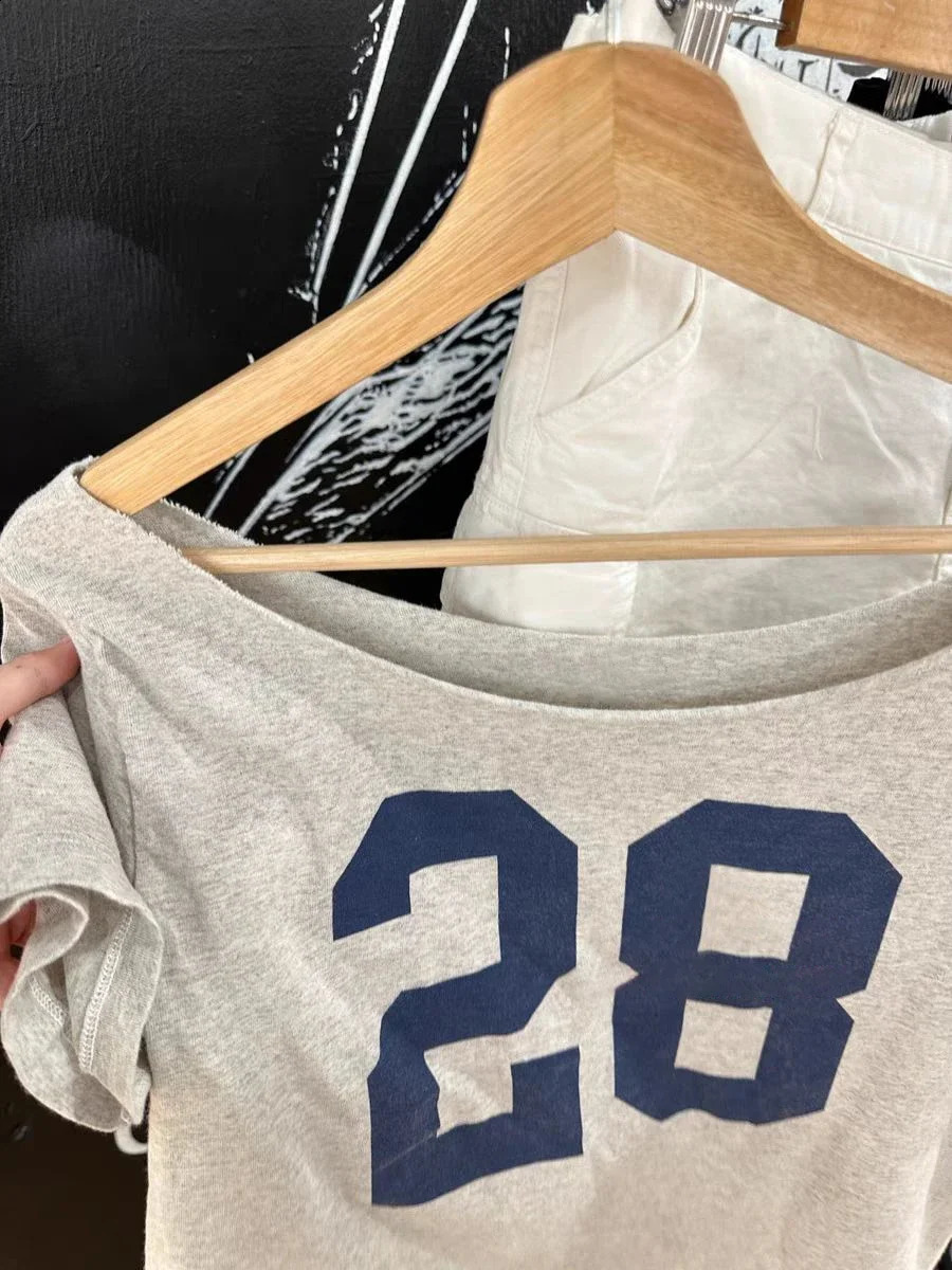 Women 28 Graphic Print Raw Hem Crop Top Summer Slash Neck Short Sleeve Cotton Cropped Tees American Vintage Streetwear T-shirts 250319