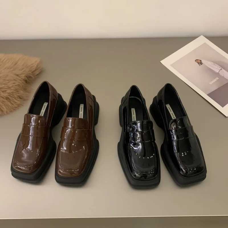 Womens luxury Loafers Fi square toe platform womens pump design evening party high heels womens casual solid shoesXJ250319