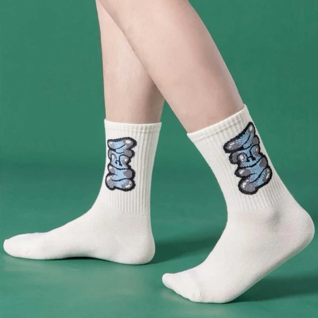 5 pairs of mens multi-color crew socks graffiti street style unique comfortable breathable moisturizing X250319