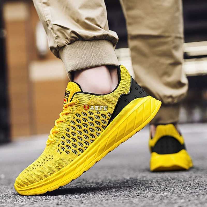 High quality mens running shoes large-sized 46 47 breathable mesh tennis shoes mens fashionable yellow ultra light mens sports shoes Z250319