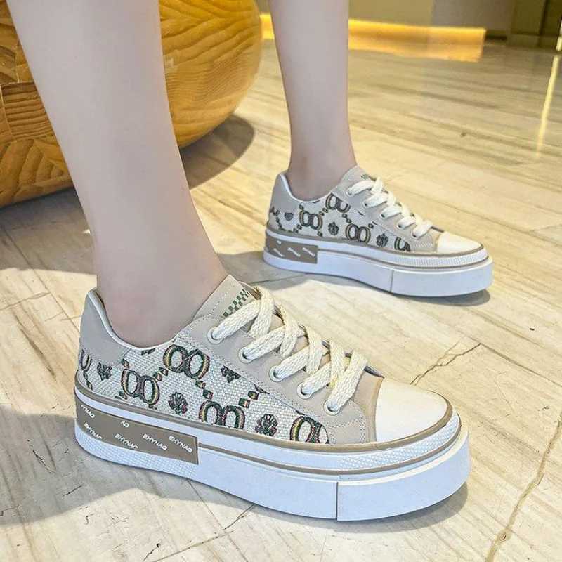 2023 Summer Fi Warm Printed Canvas Shoes Casual Warm N-Slip Vcani Platform Sports Shoes for Women Y250318