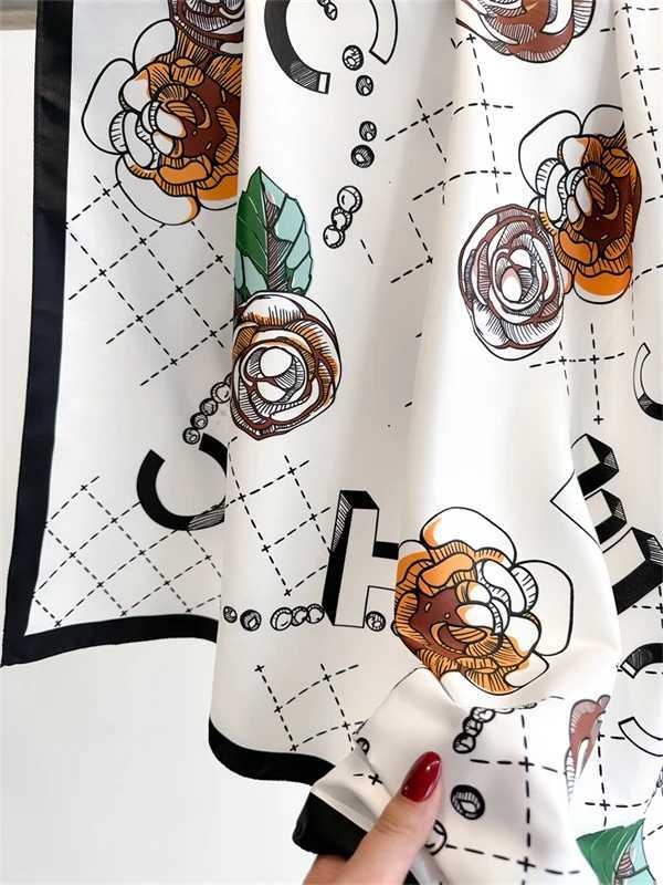 New Flower Designer Scarves Twill Silk Large Square Scarf Wen Travel Shawl scarf 90cm Luxury Brand Foard Bufandas X250319