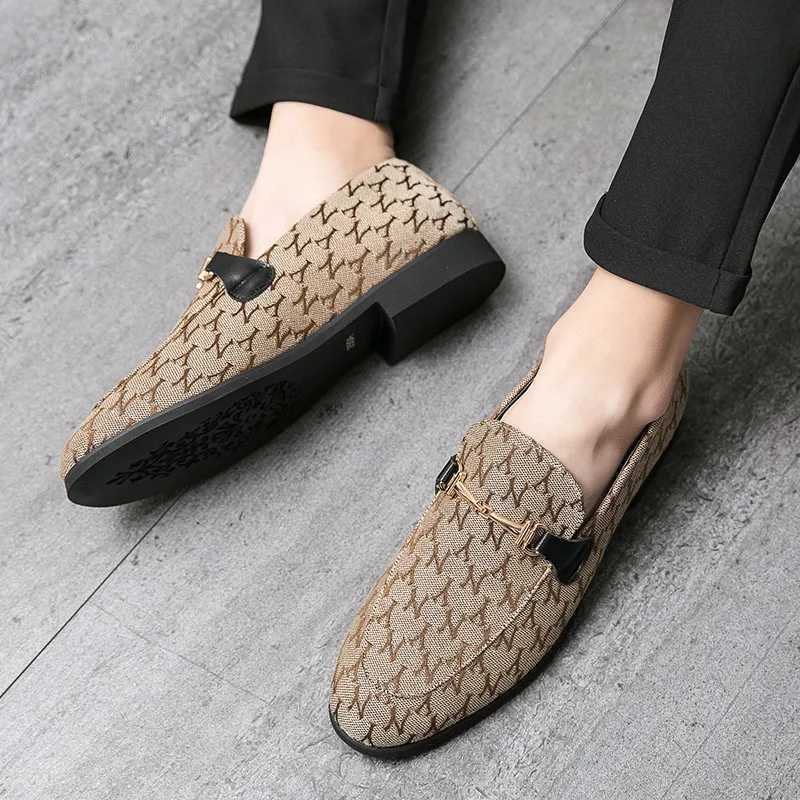 2024 Classic Luxury Mens Moccasin Shoes Fi Designer Mens Loafers Comfortable Flat Shoes Sliding Casual Mens Dress ShoesXJ250319