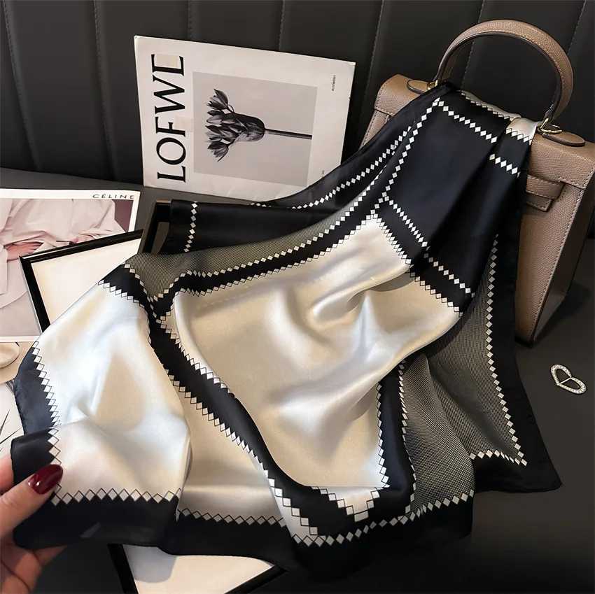Luxury silk felt square scarf Wen 2024 printed satin collar spring headband Foard Bandana Echape tie shawl bag X250319