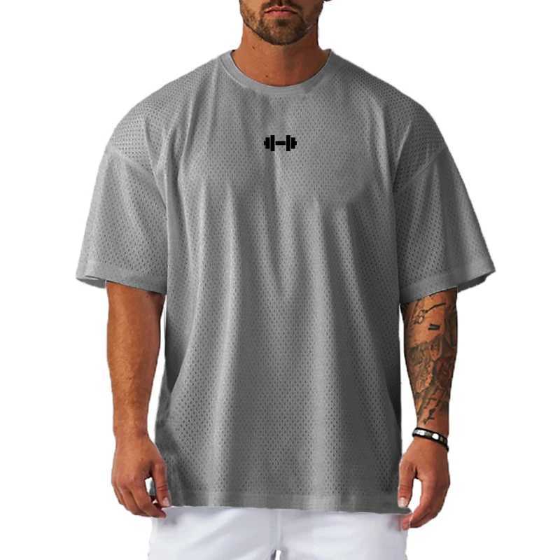 Oversized loose short sleeved quick drying shirt for fitness breathable and cool mesh clothing for mens fitness muscle training T-shirtT250318