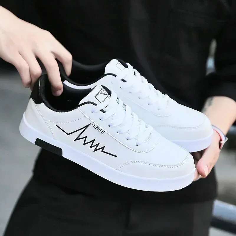 2025 new summer sports shoes men's board shoes vulcanized cheap flat bottom designer fashionable men's tennis shoes