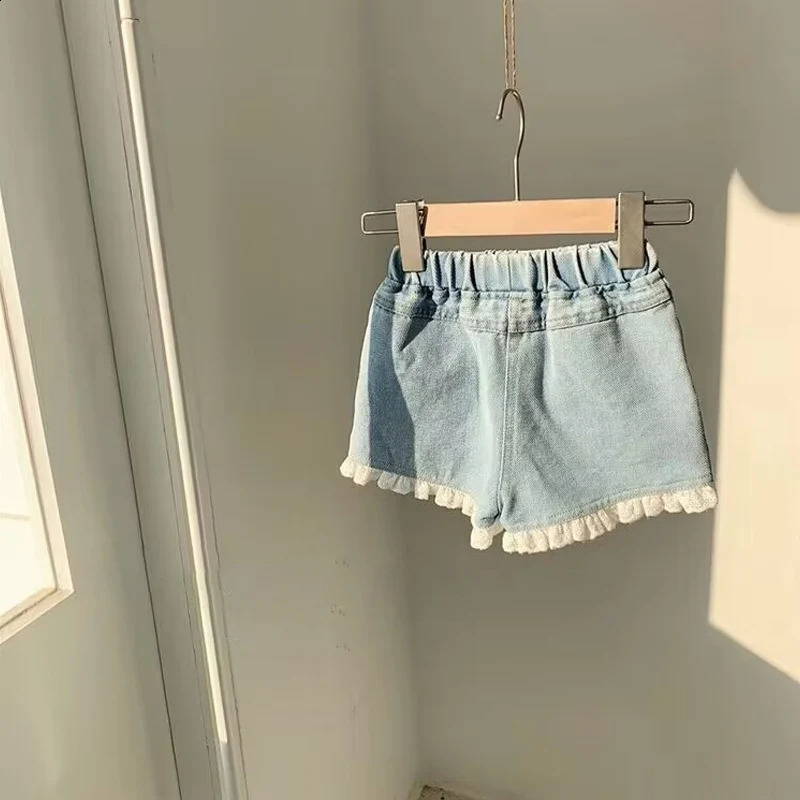 Summer Girls Shorts 3-12 Year Old Childrens Pants Cute and Sweet Lace Girls Denim Shorts 250319
