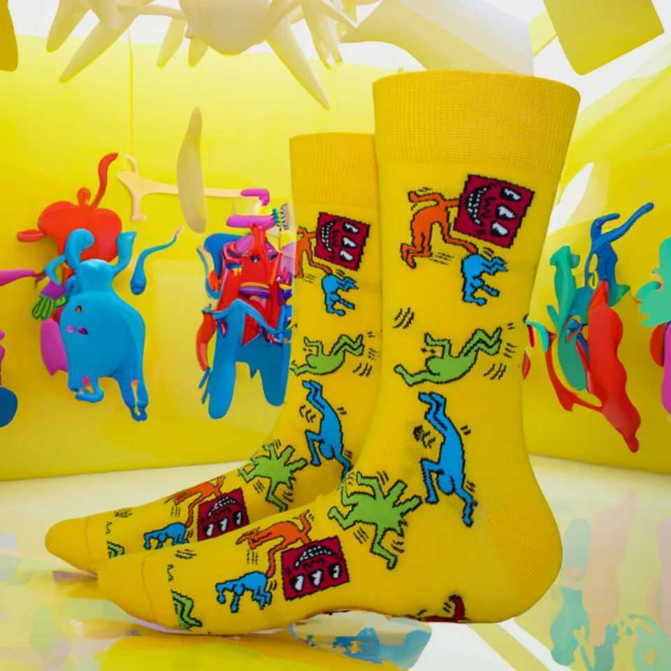 A pair of personalized graffiti symbols comfortable and trendy mens mid calf socks X250319