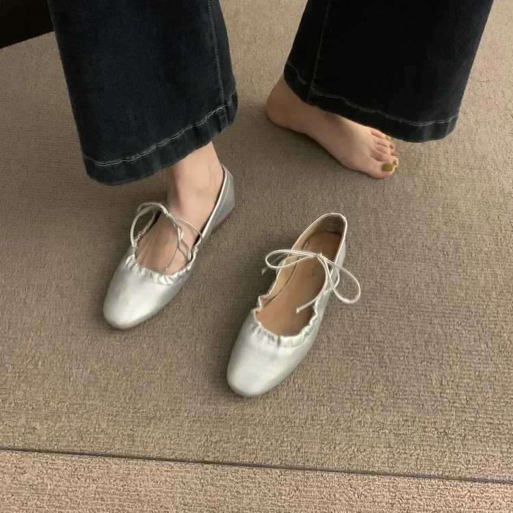 French Vintage Flat Bottom Shoes Soft Sole Loafers 2025 New Arrival Shoes Sier Mary Jane Single Shoes For Women Round ToeXJ250319