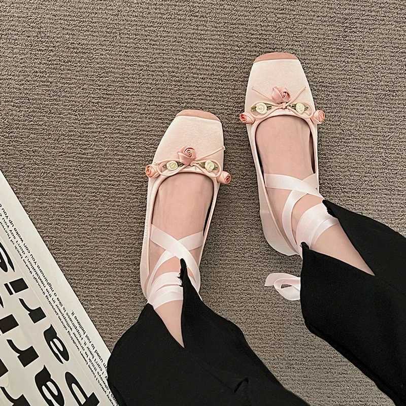Luxury lace tie legs satin ballet flat shoes for women square toe bow elastic band ballet dancer women wedding flower shoesXJ250319