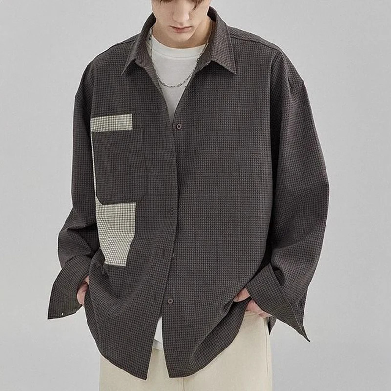 Mens clothing fashion retro plain patch work casual button up shirt Spring and Autumn mens long sleeved lapel loose top 250317
