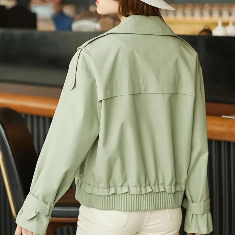 Womens Spring and Autumn Patch Set Collar Button Pocket Casual Fashion Solid Color Loose Short Break Windbreaker Jacket 250317