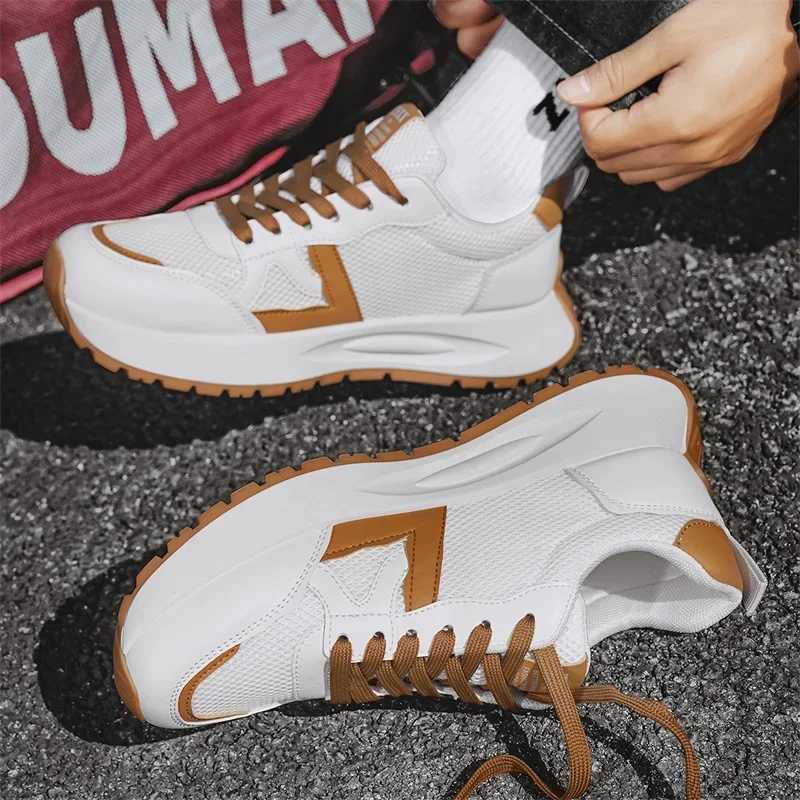 Outdoor Forrest Gump Sneakers Fashion Shoes Mens Shoes Small White Shoes Everything Match Student Shoes Tennis Mens Shoes Z250319