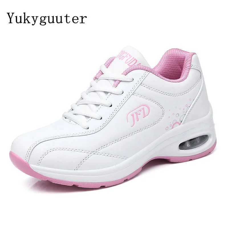 Sports running shoes for women outdoor breathable and comfortable lightweight sports shoes for couples air cushion Z250319