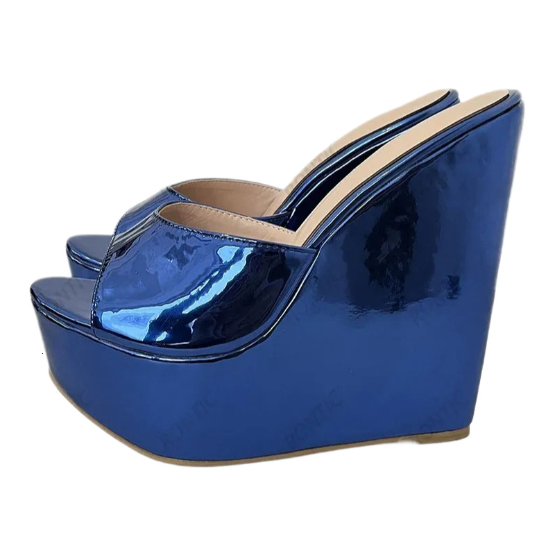 2025 S Fashion Designer Sandals Rontic Arrival Women Summer Mules Unisex Wedges Heels Open Toe Gorgeous Metallic Blue Fuia Shoes US Size